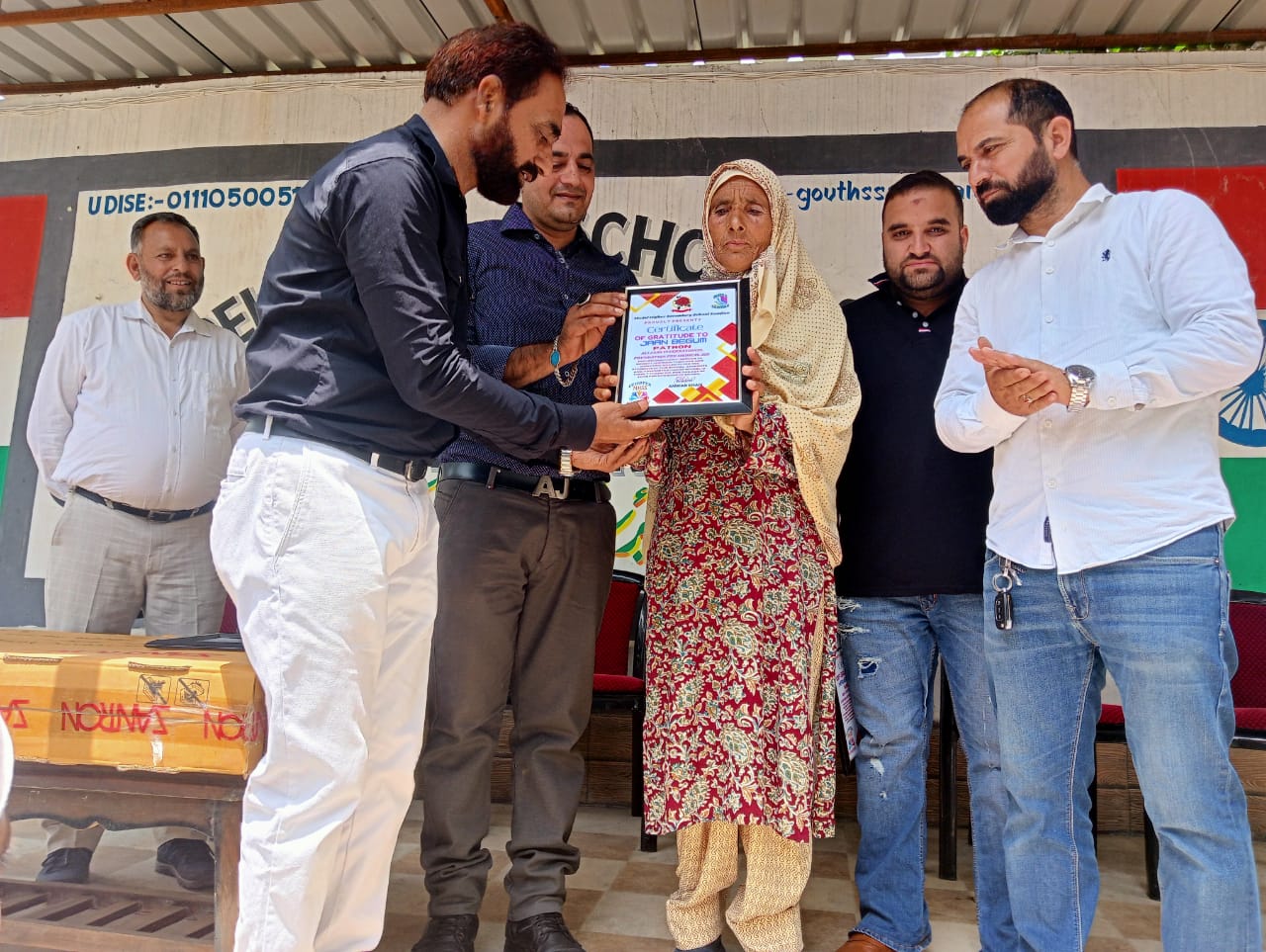 Donation Camp Jammu by alijaaninternationalfoundation (10)